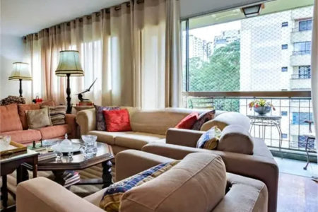 Apartamento à venda com 3 quartos, sendo 1 suíte, em Vila Andrade, São Paulo, SP