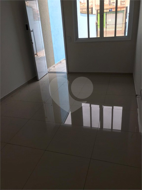 Indaiatuba - Sobrado para venda e Locação - Jardim Nely em Indaiatuba - R$ 425.000,00 - aceita parte em permuta - Bairro tranquilo com fácil acesso a rodovias, Shopping Polo Parque Mall - Assai, Polo shopping - Com duas suítes sendo uma com sacada, , lavabo. área de serviço , 2 vagas, portão ele