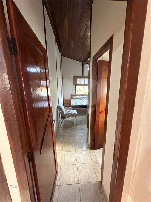 Casa à venda com 3 quartos, sendo 1 suíte,  no condomínio Morada da Praia, Bertioga - SP