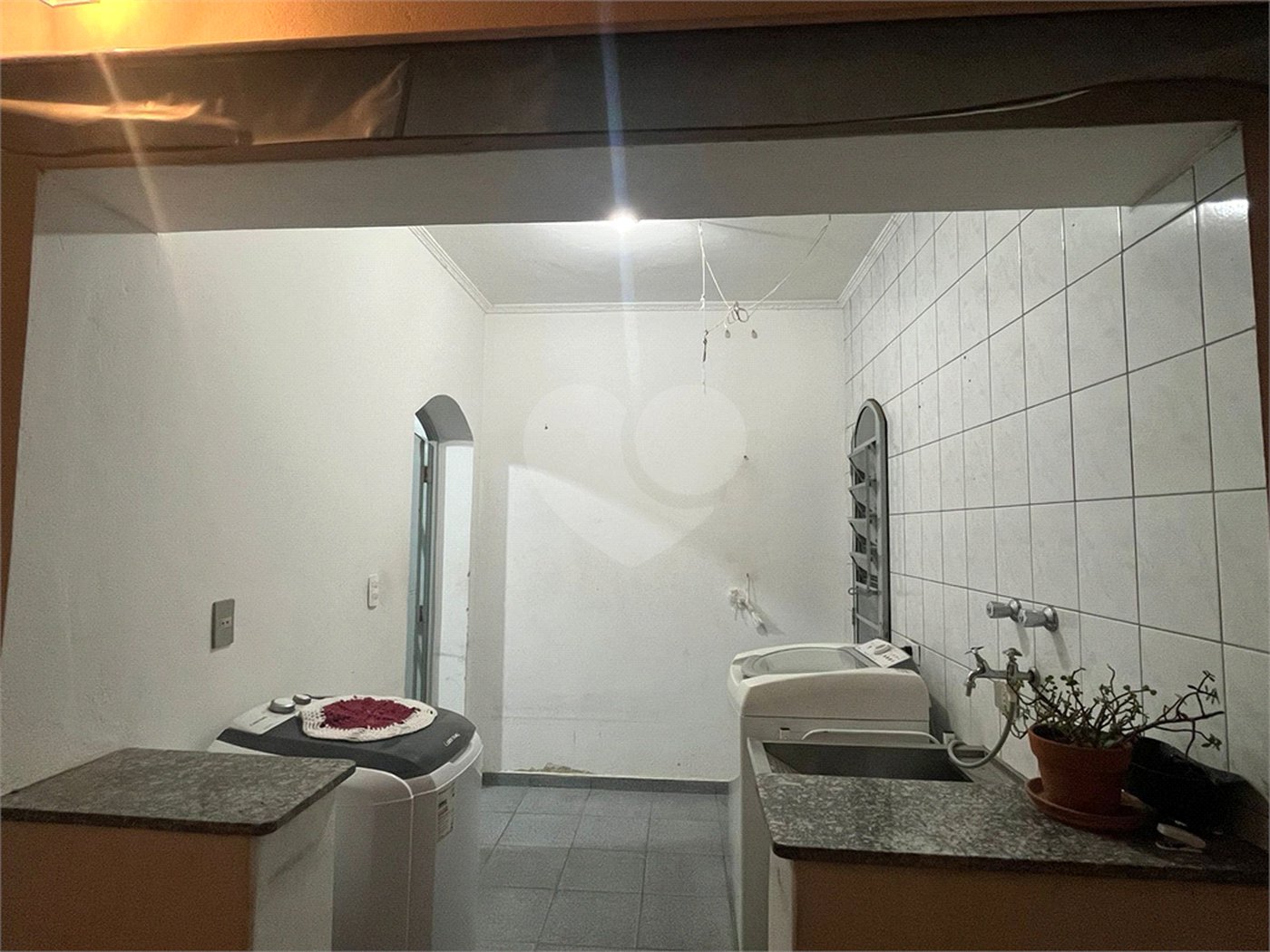 Casa à venda com 3 quartos, sendo 1 suíte,  em Jardim Astro, Sorocaba, SP