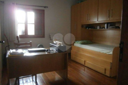 Sobrado à venda com 3 quartos, sendo 1 suíte, em Vila Mariza Mazzei, São Paulo, SP