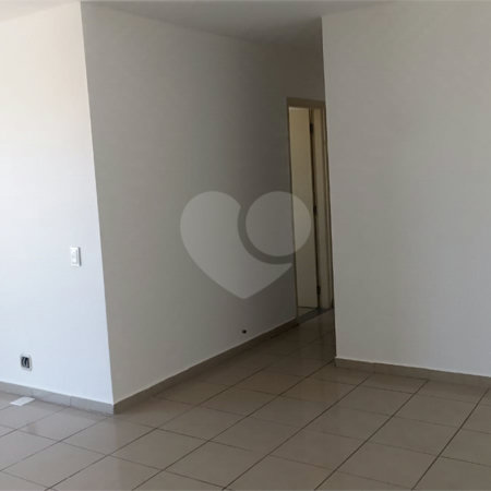 Apartamento à venda com 2 quartos em Vila Mazzei, São Paulo, SP