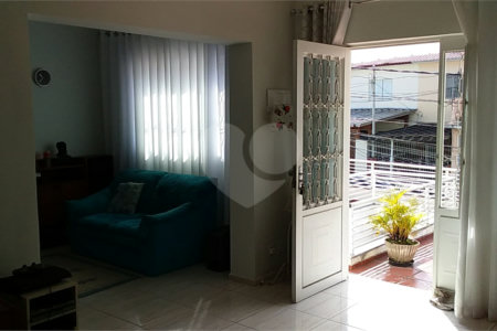 Sobrado à venda com 7 quartos, sendo 1 suíte, em Jardim São Paulo(zona Norte), São Paulo, SP