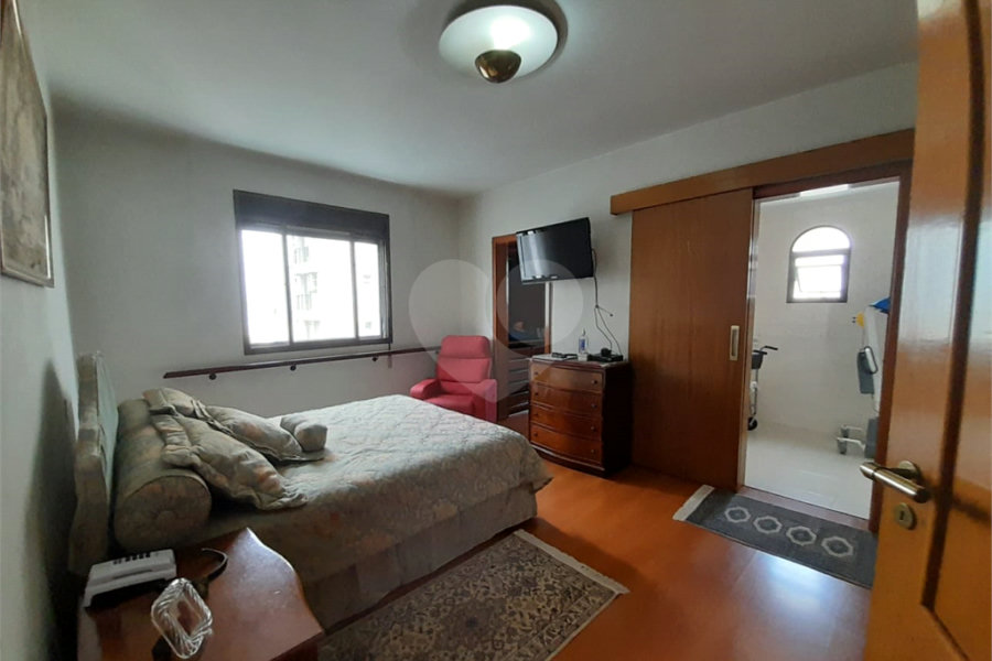 Apartamento à venda com 4 suítes em Santana, São Paulo, SP