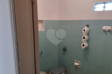 Casa de Vila à venda com 4 quartos, sendo 2 suítes,  em Vila São Francisco, São Paulo, SP