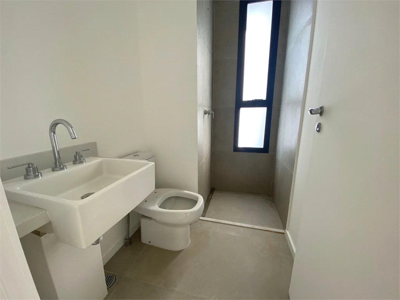 Apartamento à venda com 3 suítes em Jardim das Acácias, São Paulo, SP