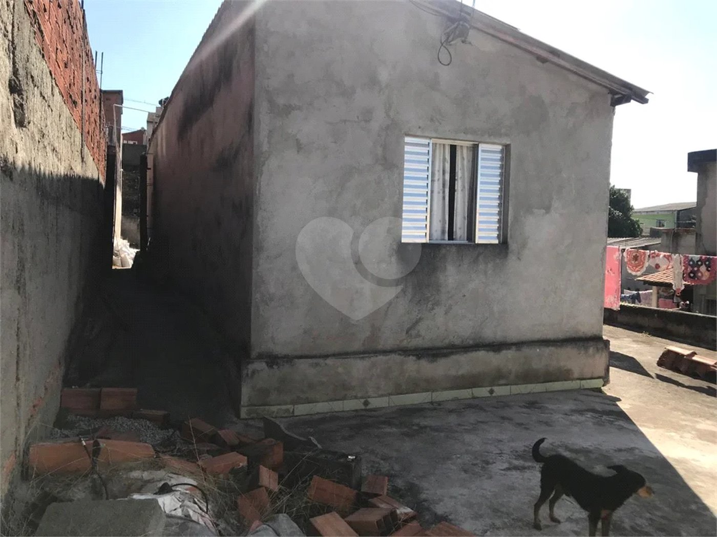 Terreno à venda com 2 quartos em Vila Martins, Carapicuíba, SP