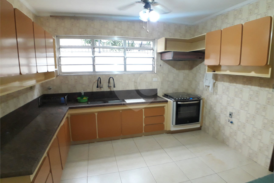 Sobrado à venda com 4 quartos, sendo 2 suítes, em Santana, São Paulo, SP
