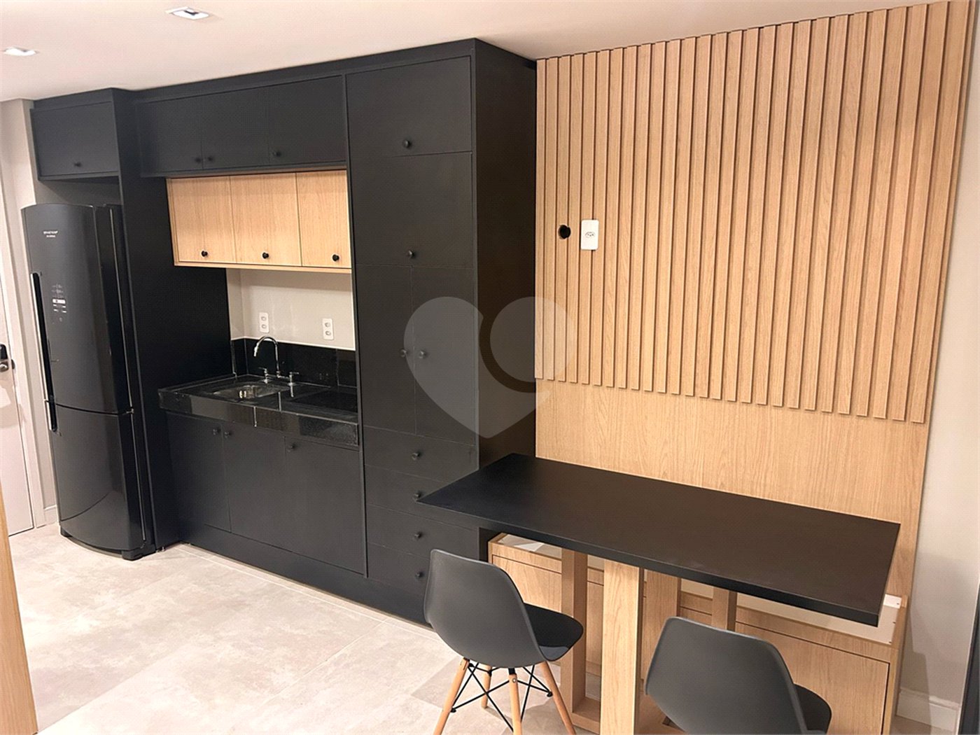 Apartamento à venda ou para alugar com 1 suíte em Pinheiros, São Paulo, SP