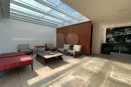 Casa à venda com 5 suítes no condomínio Millenium Campolim, Sorocaba - SP