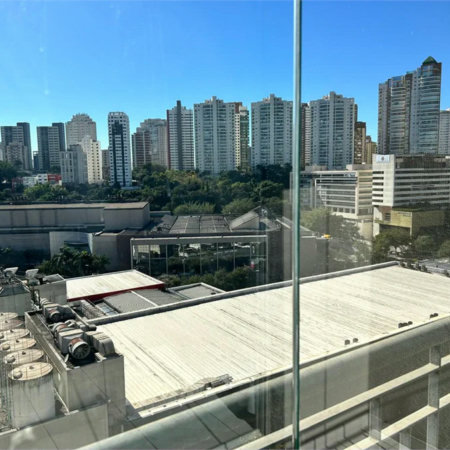 Apartamento à venda com 2 quartos, sendo 1 suíte,  em Vila Andrade, São Paulo, SP