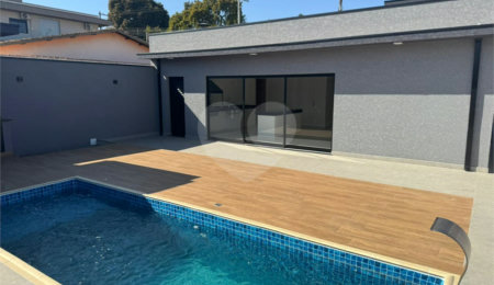 Casa Térrea à venda com 4 suítes em Jardim dos Pinheiros, Atibaia, SP
