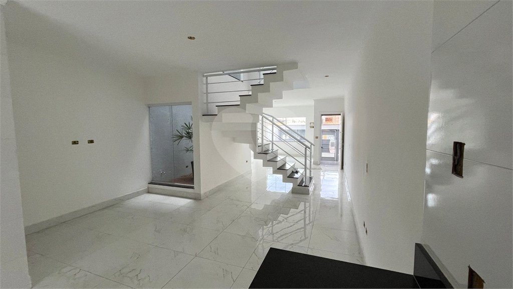 Casa à venda com 3 quartos, sendo 1 suíte,  em Vila Canero, São Paulo, SP
