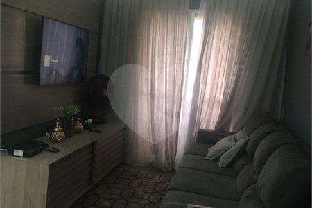 Apartamento à venda com 3 quartos em Vila dos Remédios, São Paulo, SP
