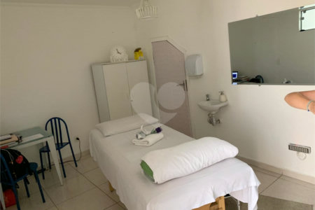 Prédio à venda em Tremembé, São Paulo, SP