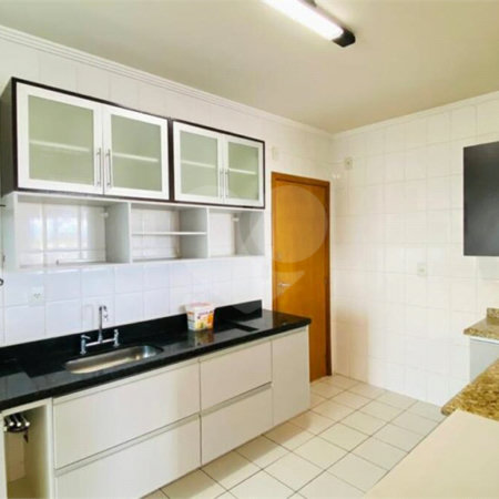 Apartamento à venda com 3 quartos, sendo 2 suítes, em Jardim Esplanada, São José dos Campos, SP