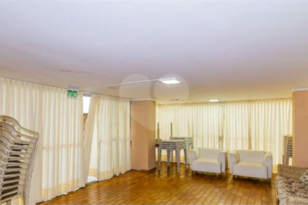 Apartamento na Região do Ipiranga à 8 Minutos do Metrô com 2 Dormitórios .