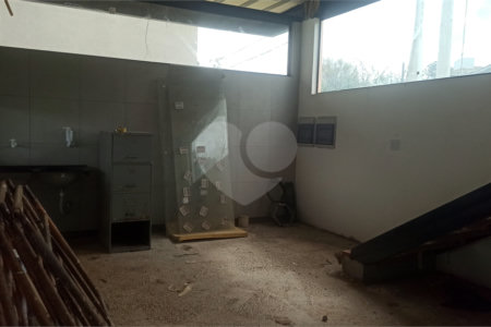 Casa à venda com 3 suítes no condomínio Serra da Estrela, Atibaia - SP