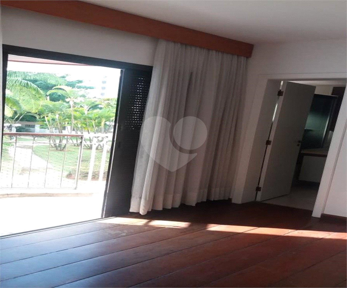 Apartamento à venda com 4 quartos, sendo 3 suítes,  em Vila Andrade, São Paulo, SP