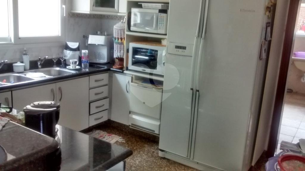 Casa à venda com 5 suítes em Arujázinho I, Ii e Iii, Arujá, SP