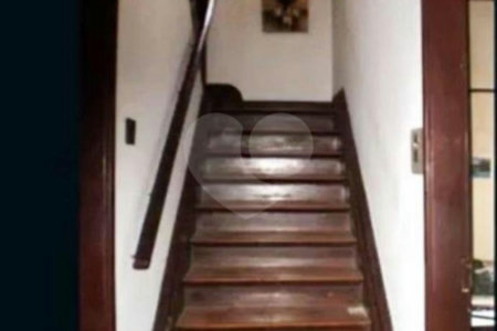 Sobrado à venda com 3 quartos em Ipiranga, São Paulo, SP