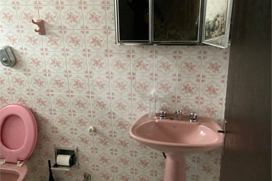 Sobrado à venda com 3 quartos, sendo 1 suíte,  em Parada Inglesa, São Paulo, SP