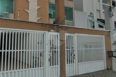 Cobertura à venda com 2 quartos, sendo 1 suíte,  em Vila Scarpelli, Santo André, SP