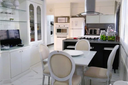 Apartamento à venda com 4 suítes em Vila Andrade, São Paulo, SP