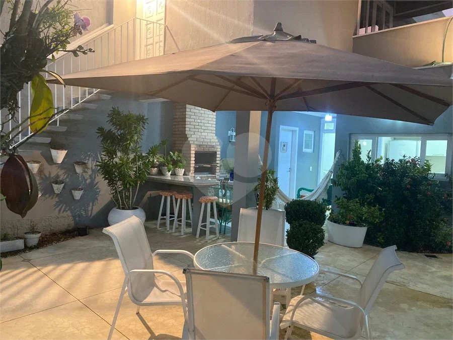 Casa de Vila à venda com 3 quartos, sendo 2 suítes, em Jardim Hípico, São Paulo, SP