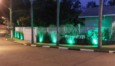 Casa à venda com 4 suítes no condomínio Shambala I, Atibaia - SP