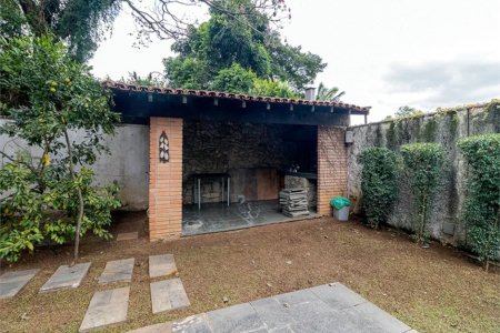 Casa à venda com 3 quartos, sendo 2 suítes,  em Alto de Pinheiros, São Paulo, SP