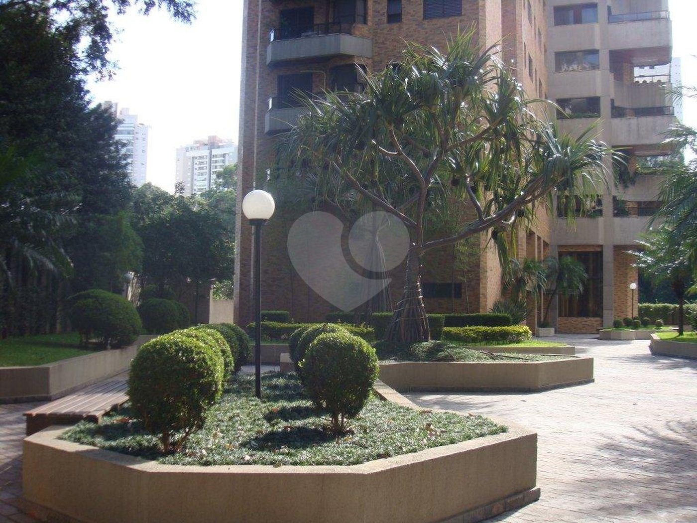 Apartamento à venda com 4 suítes em Vila Andrade, São Paulo, SP