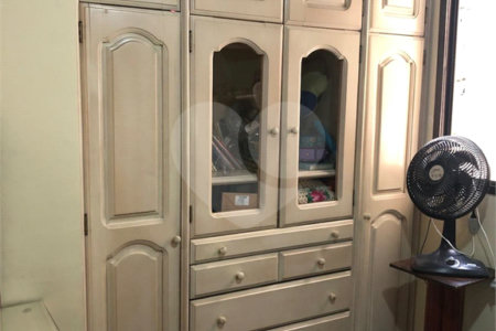 Apartamento com 3 dormitórios, Bairro Saúde,, Muito proximo do metro São Judas e da Igreja!