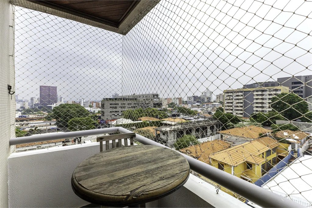 Apartamento à venda com 3 quartos, sendo 1 suíte, em Vila Madalena, São Paulo, SP