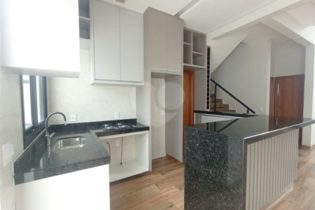 Casa à venda com 3 quartos, sendo 2 suítes, no condomínio Vila Rica, Indaiatuba - SP