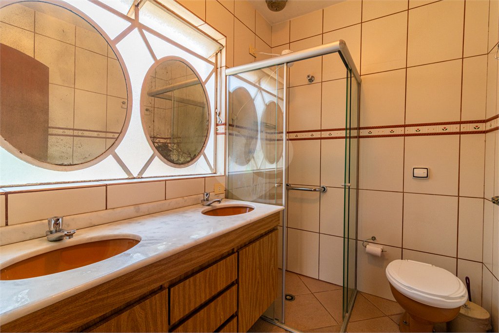 Casa de Vila à venda com 4 quartos, sendo 2 suítes, em Alto da Boa Vista, São Paulo, SP