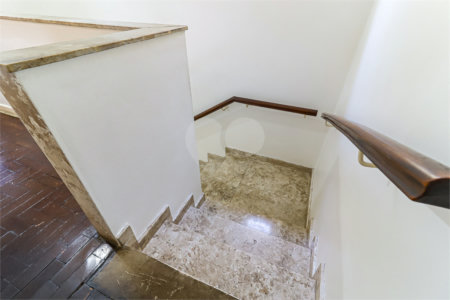Casa à venda com 3 quartos, sendo 1 suíte, em Mirandópolis, São Paulo, SP
