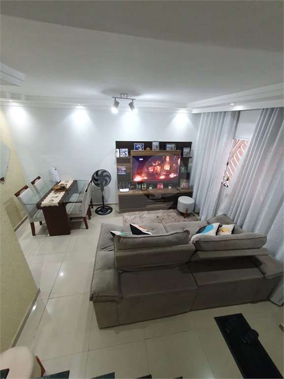 Casa à venda com 3 quartos no condomínio Vitória, São Paulo - SP