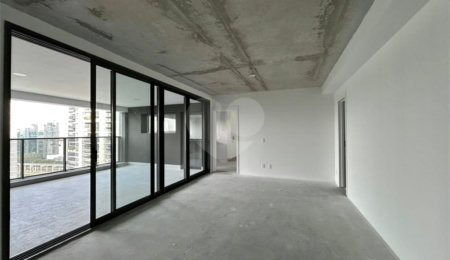 Apartamento à venda com 3 suítes em Panamby, São Paulo, SP