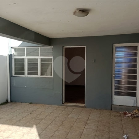 Casa à venda com 2 quartos em Jardim Itália, Itapetininga, SP