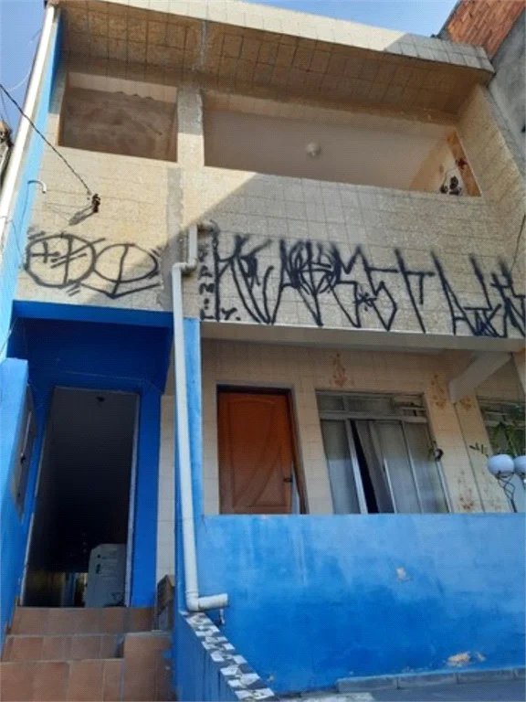 Sobrado à venda com 2 quartos em Vila Lageado, São Paulo, SP