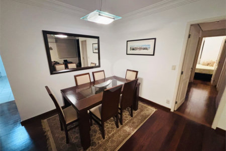 Apartamento à venda com 3 quartos, sendo 1 suíte,  em Vila Suzana, São Paulo, SP