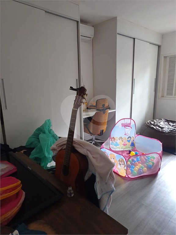 Sobrado à venda com 4 quartos, sendo 1 suíte, em Santana, São Paulo, SP
