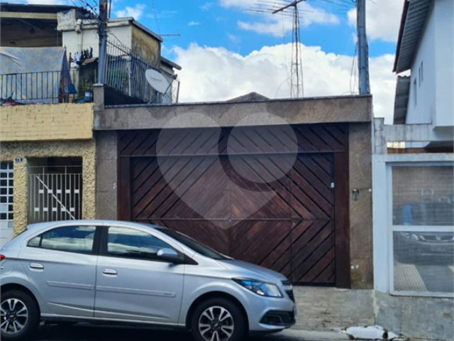 Casa à venda com 5 quartos, sendo 2 suítes,  em Parque Novo Mundo, São Paulo, SP