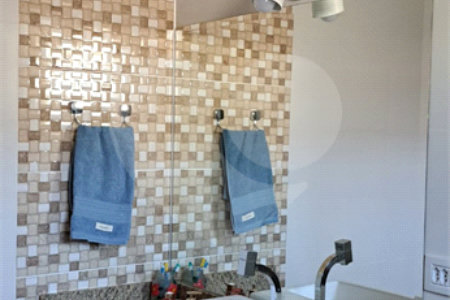 Chácara à venda com 3 quartos, sendo 2 suítes,  em Chácaras Fernão Dias, Atibaia, SP