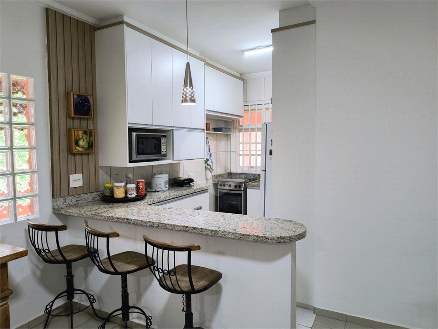 Casa à venda com 4 suítes em Roseira, Mairiporã, SP