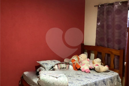 Casa à venda com 3 quartos em Parque dos Ipês I, Ponta Porã, MS