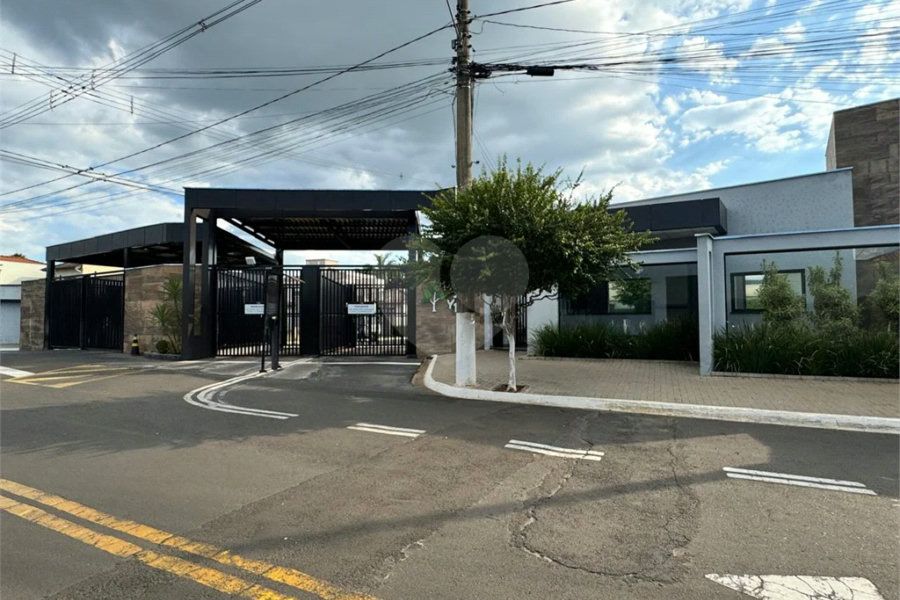Belíssimo sobrado com 3 quartos, à venda no Condomínio Parque dos Ypês, em Piracicaba/SP.