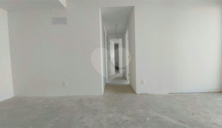 Apartamento à venda com 3 quartos, sendo 1 suíte, em Vila Firmiano Pinto, São Paulo, SP