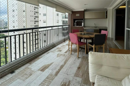Apartamento à venda ou para alugar com 3 suítes em Água Branca, São Paulo, SP